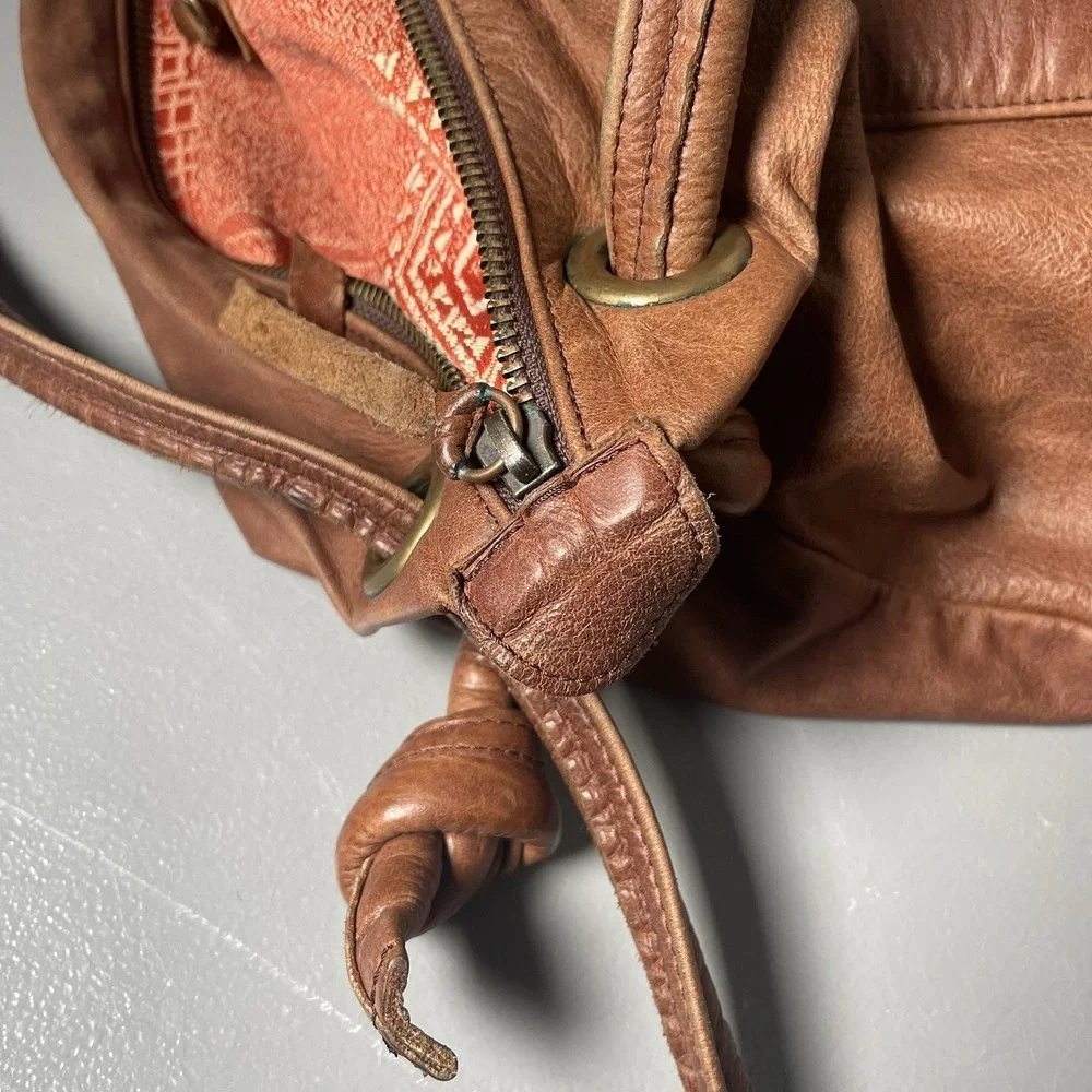 Genuine Cowhide‎ Leather Bag Handcrafted in Argentina